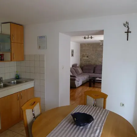 Apartman Elena Split