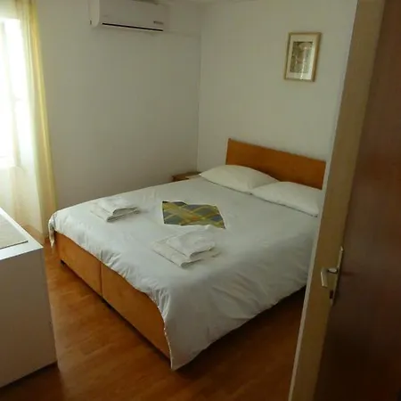 Elena Apartment